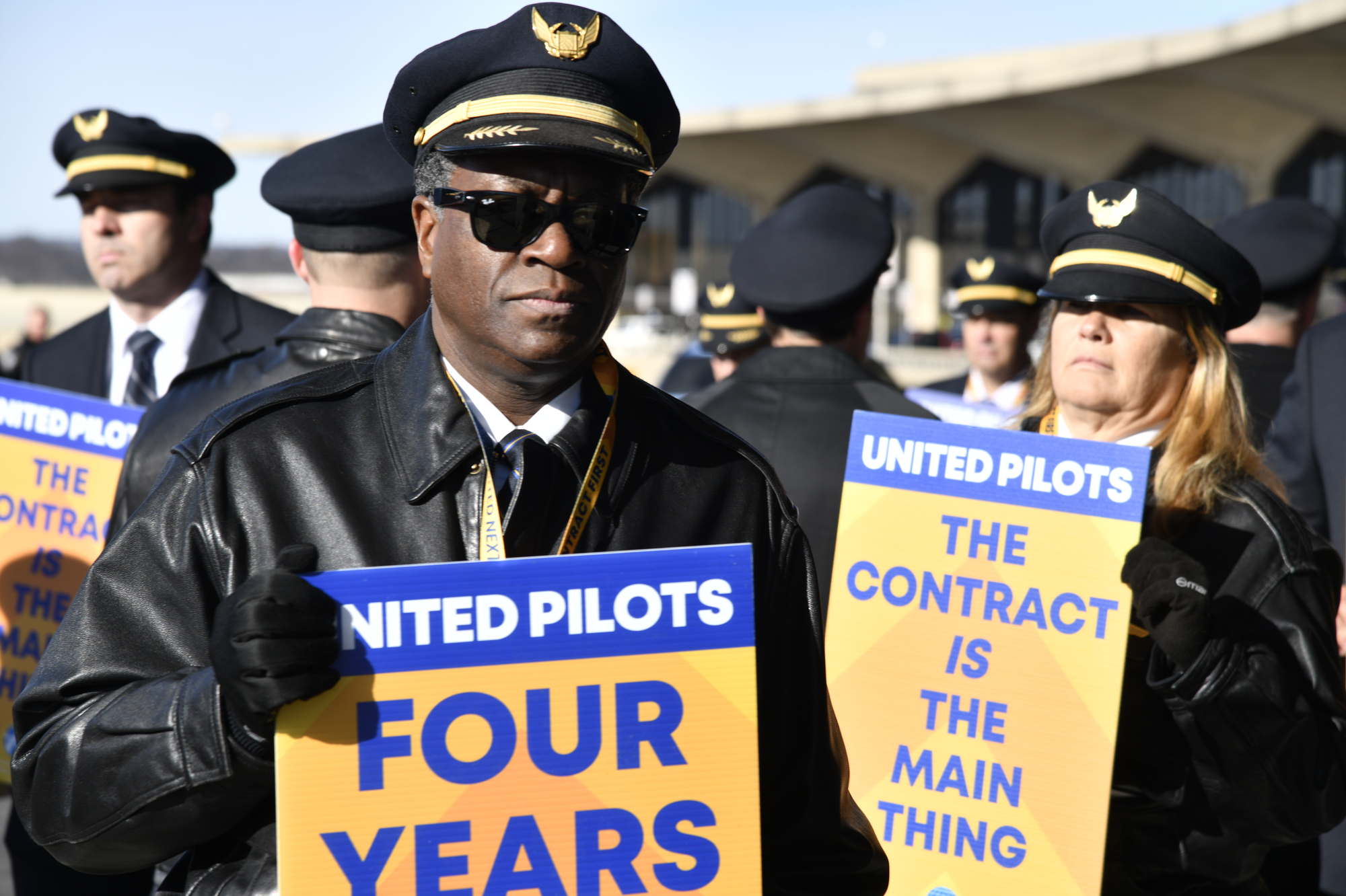 Pilots picketing at Newark Airport